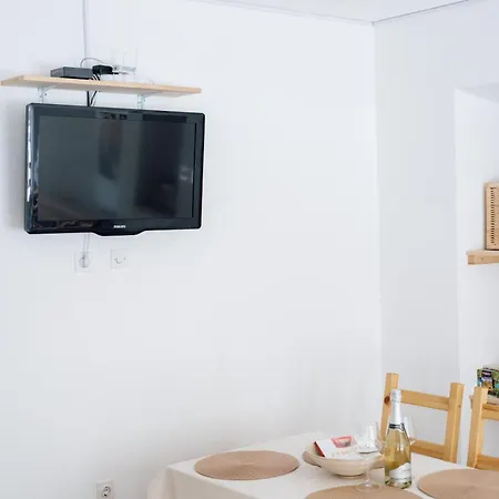 Apartma Roner Podbrdo