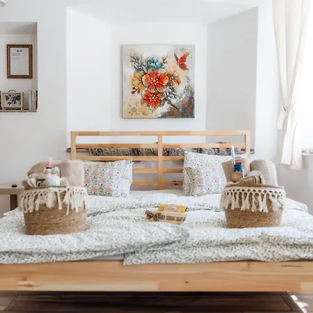 Apartma Roner Apartment Podbrdo