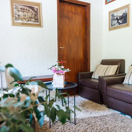 Apartma Roner Podbrdo