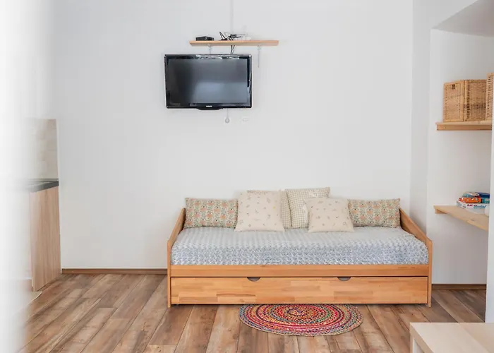 Apartma Roner Podbrdo