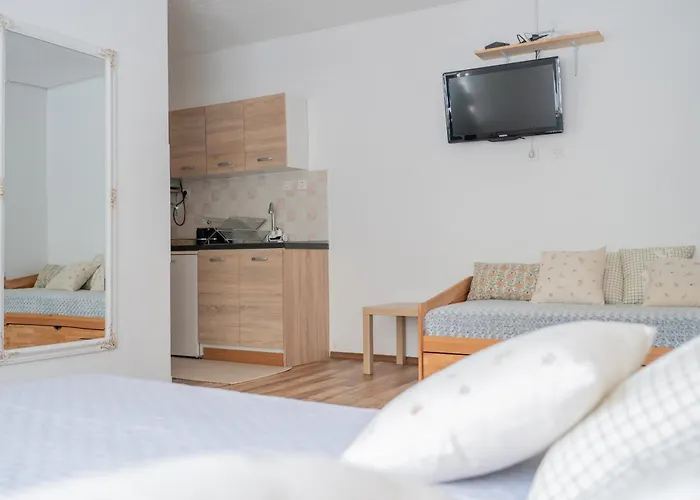 Apartment Apartma Roner Podbrdo